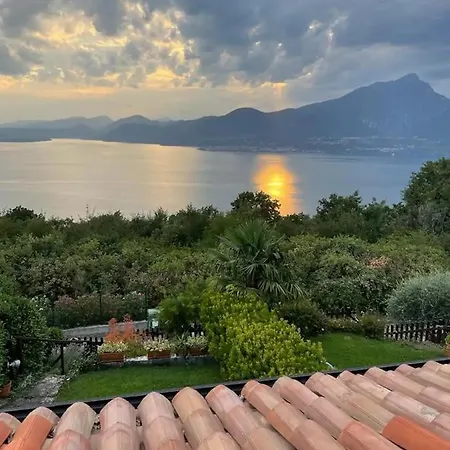 Lägenhet Panoramic Lago Di Garda *